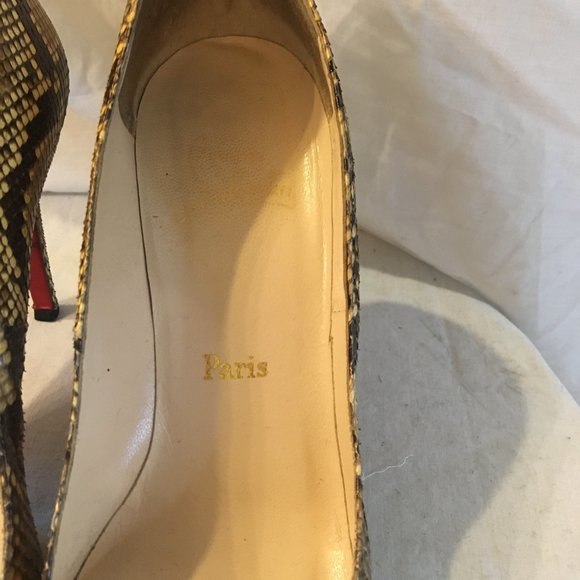 Christian Louboutin Round Toe Snakeskin Pumps - Picture 4 of 11